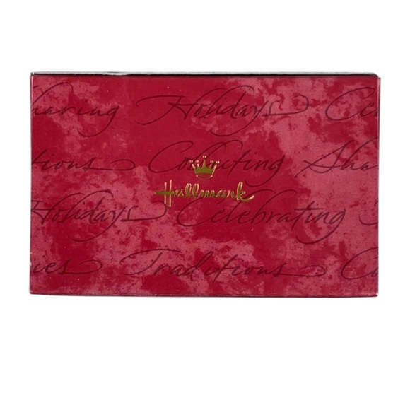 Hallmark Happy Christmas To All 1997 Vintage Keepsake of Membership Ornament - Picture 16 of 16